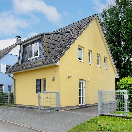 Haus Seerose - Ferienhaus Mit Garten Nahe Fleesensee Fuer Natur Und Erholung 高恩莱宾 外观 照片